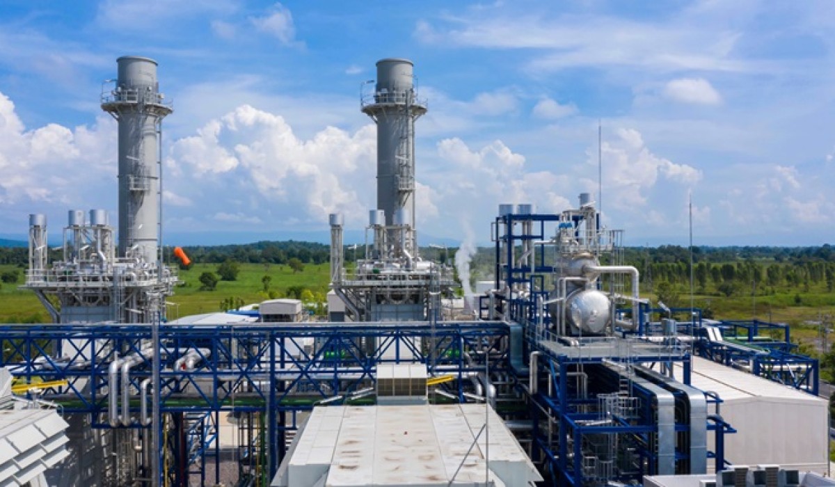 Brasil precisa investir em reindustrialização