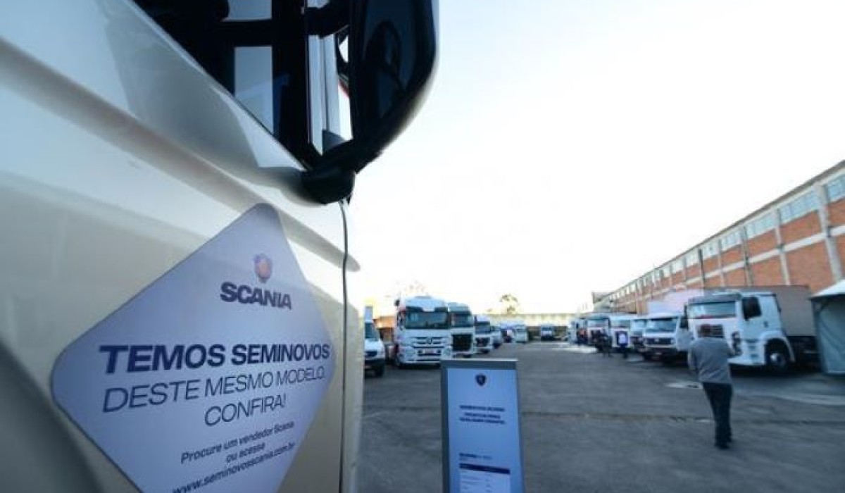 Feira da seminovos na TranspoSul 2023: uma oportunidade de negócios para frotistas e caminhoneiros autônomos