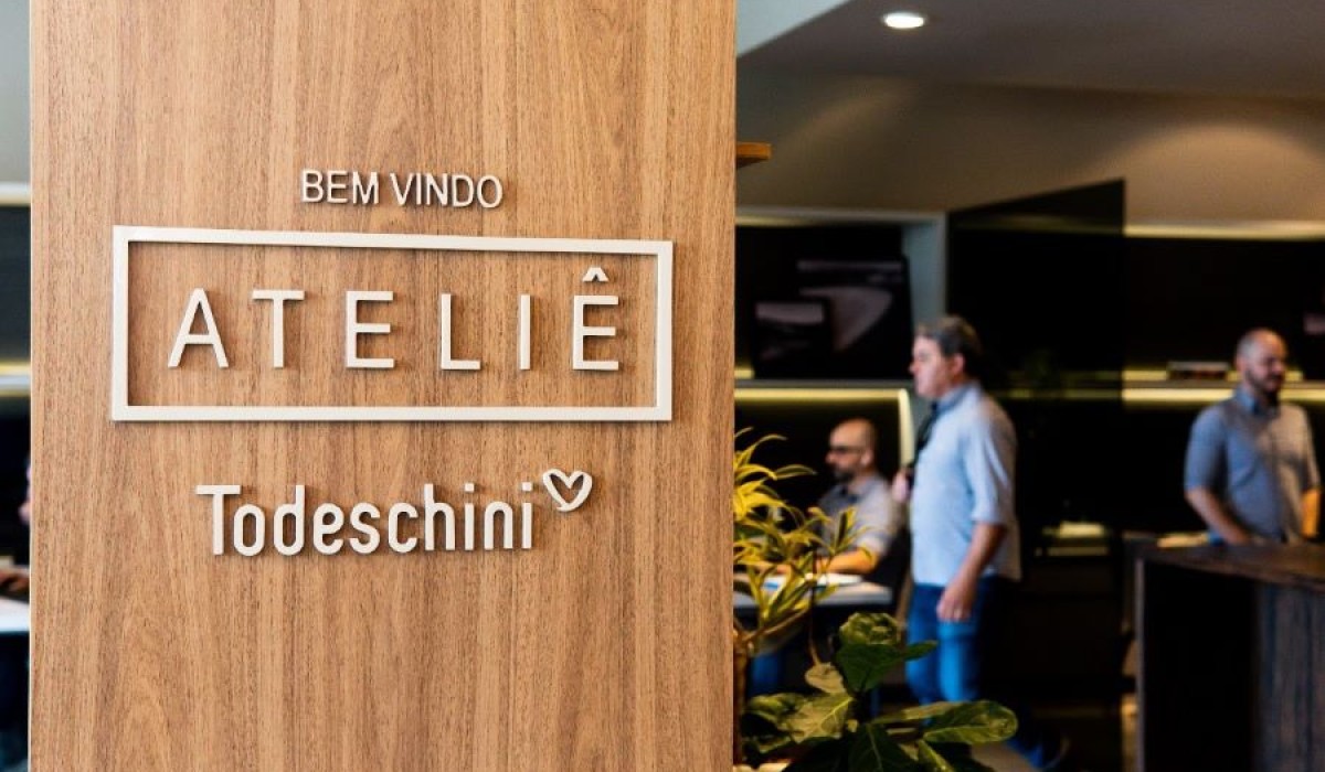 Todeschini reinaugura franquia em Sorocaba