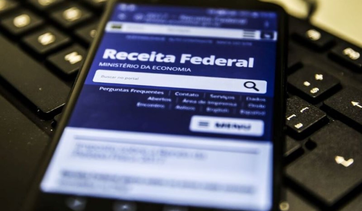 Falta menos de um mês para o fim do prazo: Dúvidas na reta final da entrega do Imposto de Renda? Veja as principais questões!