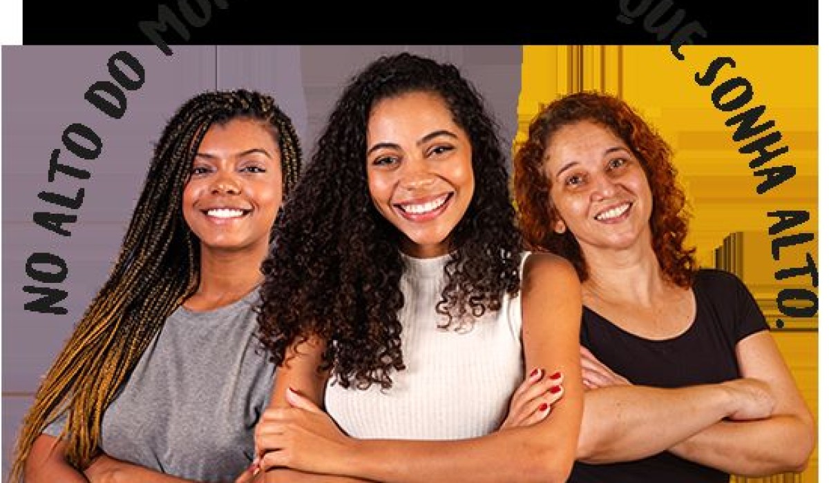 Tempo e Caixa Assistência capacitam mulheres para atuação como montadoras de móveis