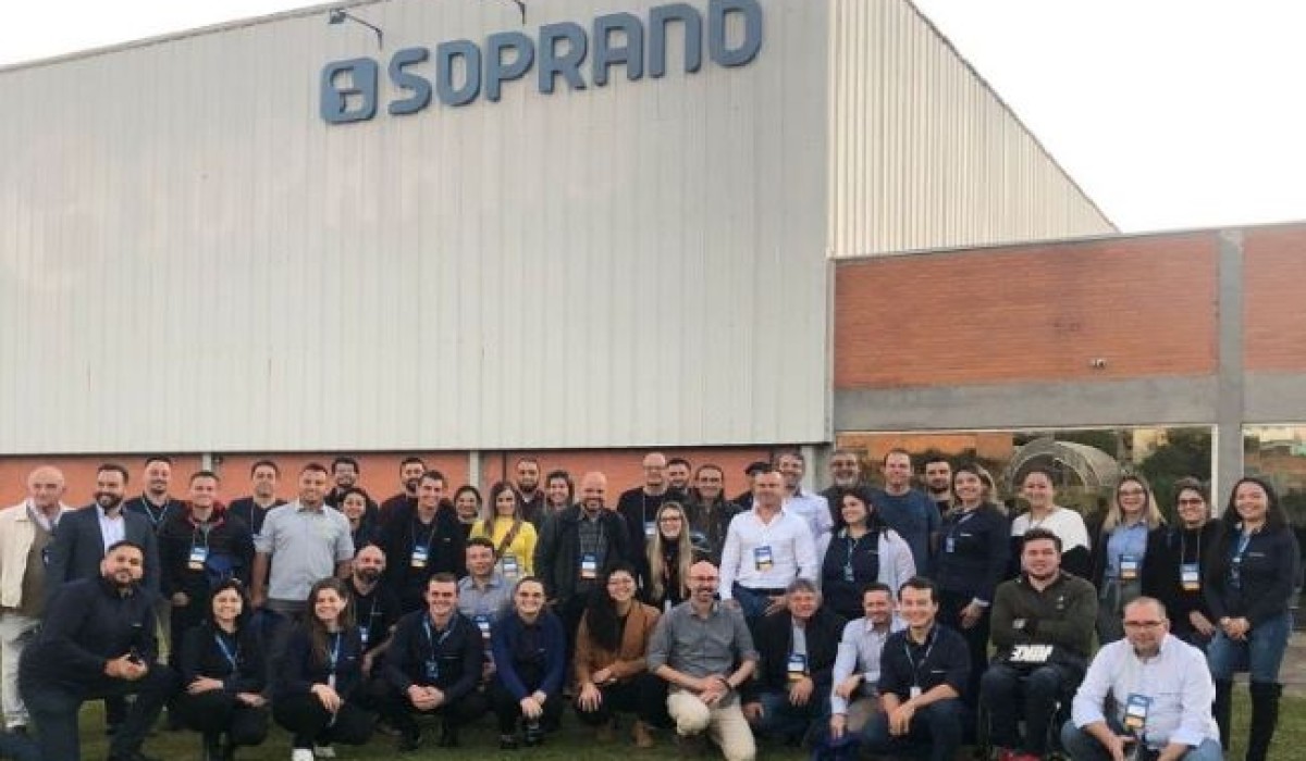 Soprano realiza a primeira edição do Conexão Solar, um encontro com Integradores