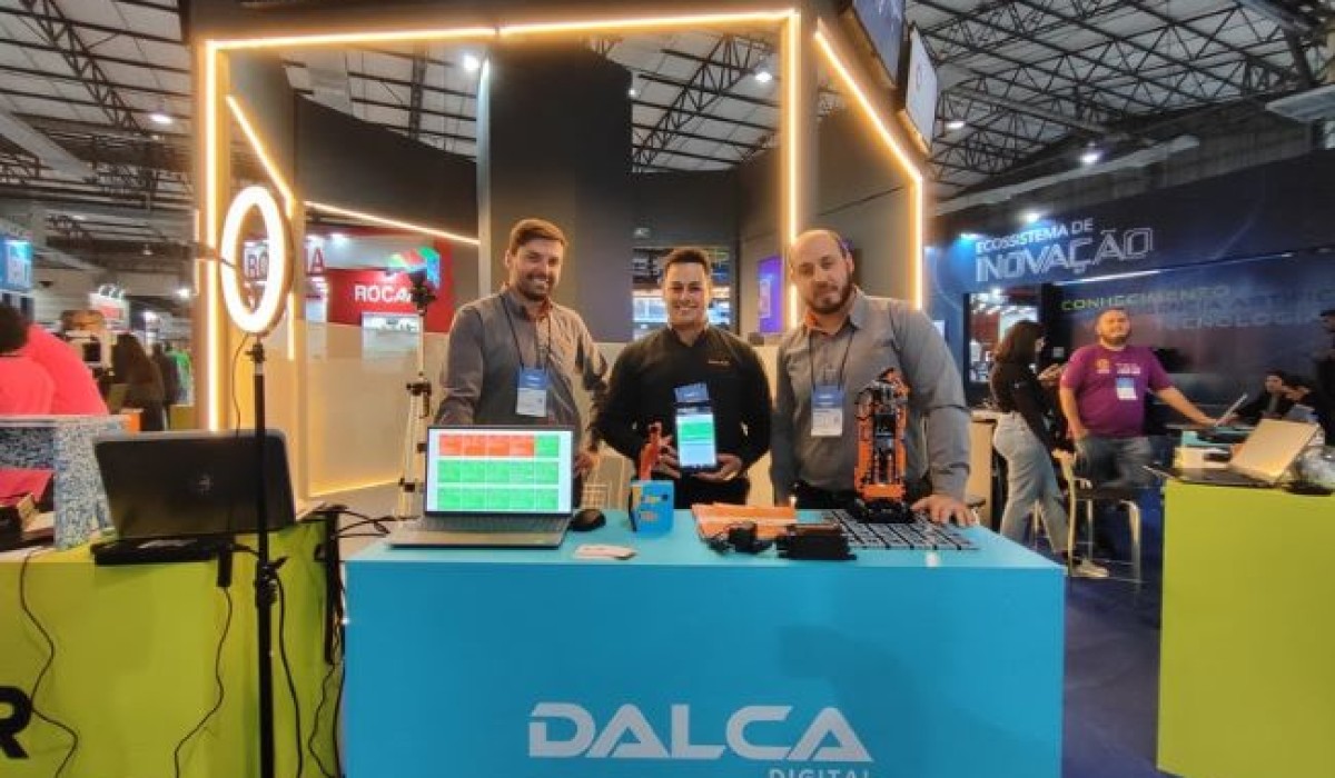Dalca encerra participação na FIMMA Brasil fortalecendo marca junto ao setor moveleiro