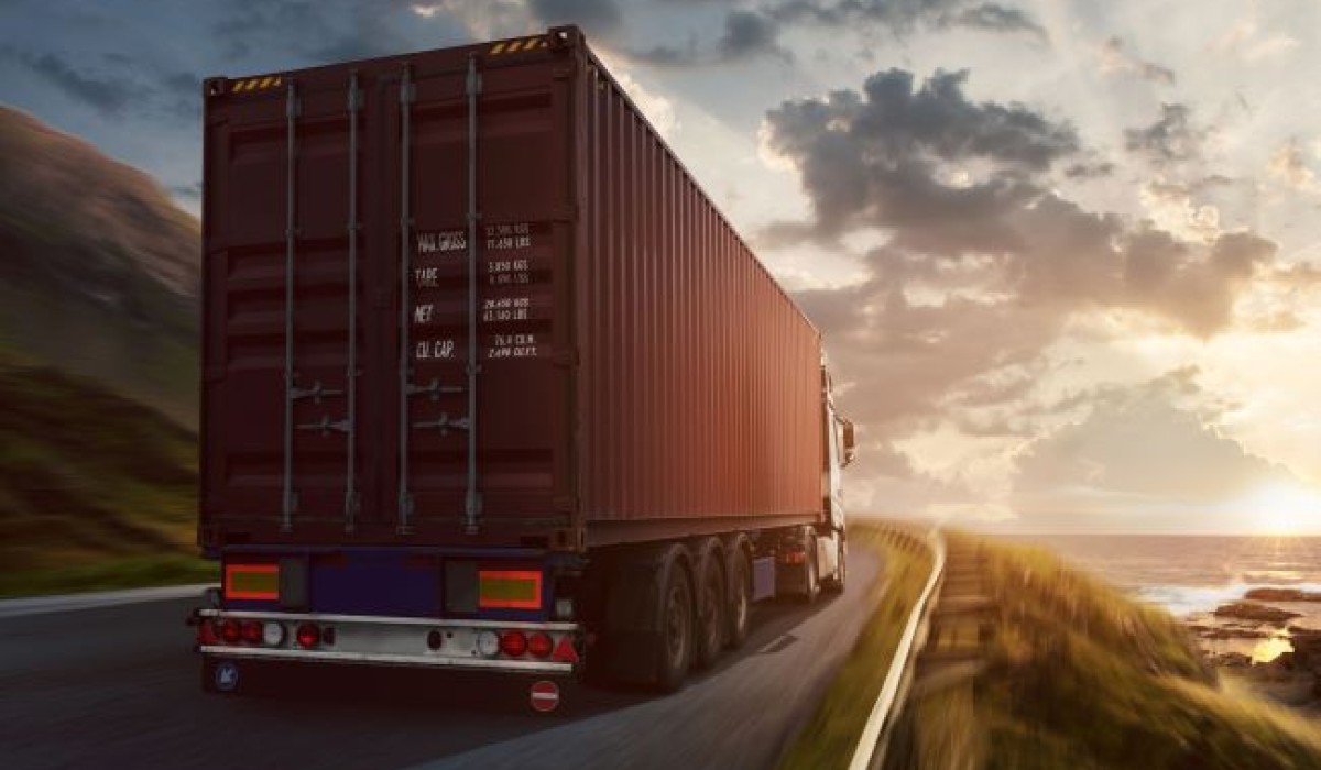 Inaceitável: possível aumento do ICMS traz grave preocupação para o setor de transporte e logística