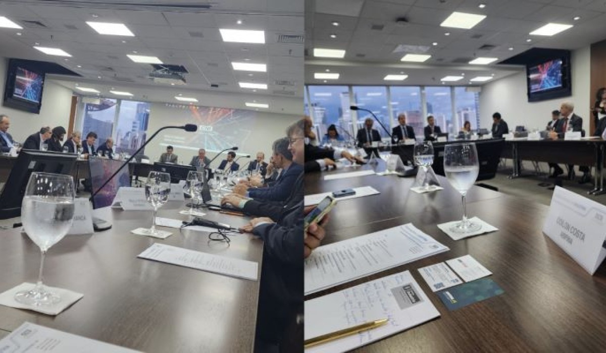 ABIMÓVEL participa da 8ª Reunião do Fórum Nacional da Indústria: nova política industrial, reforma tributária e projeções econômicas estiveram na pauta
