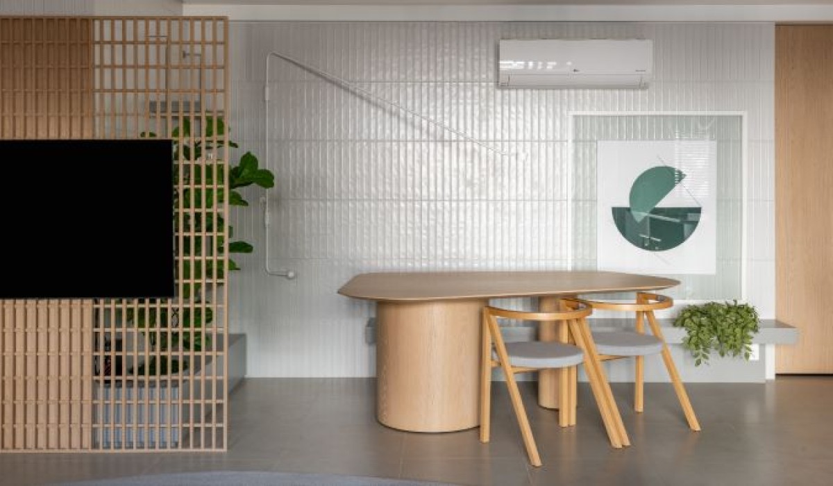 Bohrer Arquitetos assina apartamento decorado Tay