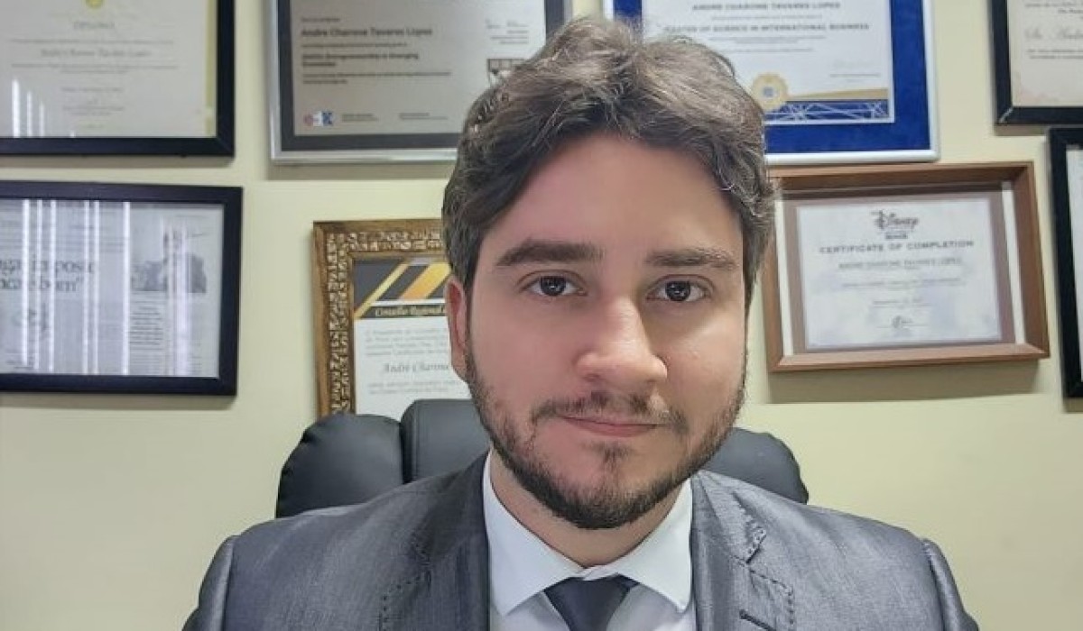 Alerta aos microempreendedores: especialista André Charone discute o impacto da exclusão do MEI