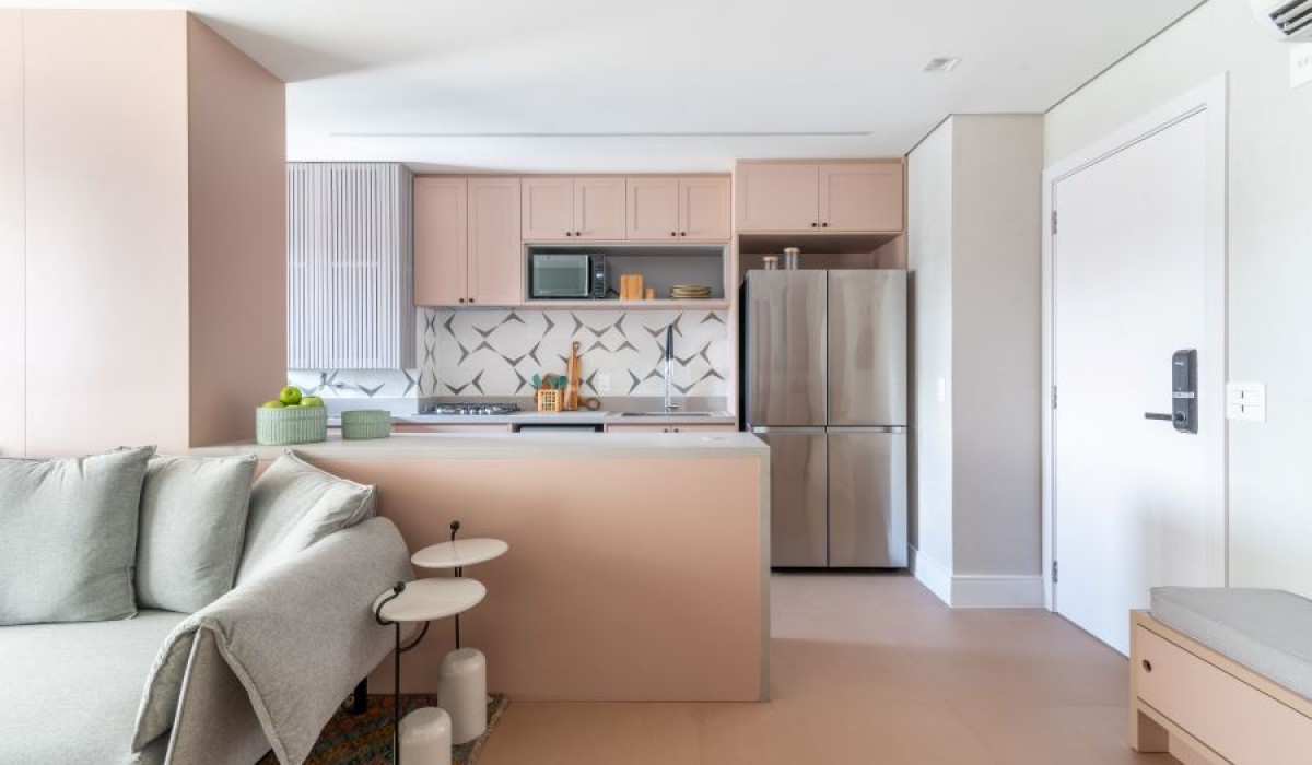 Popularidade do uso de gradientes de rosa na decoração de interiores