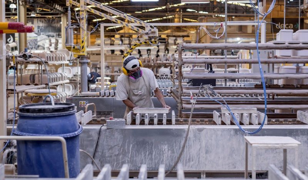 Dexco encerra 2023 com EBITDA de R$ 2 bilhões, incorporando a operação de celulose