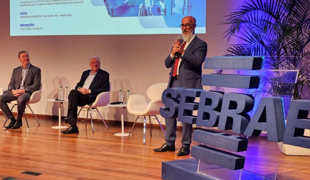 Evento capacita pequenas empresas para executarem serviços e reparos em obras públicas