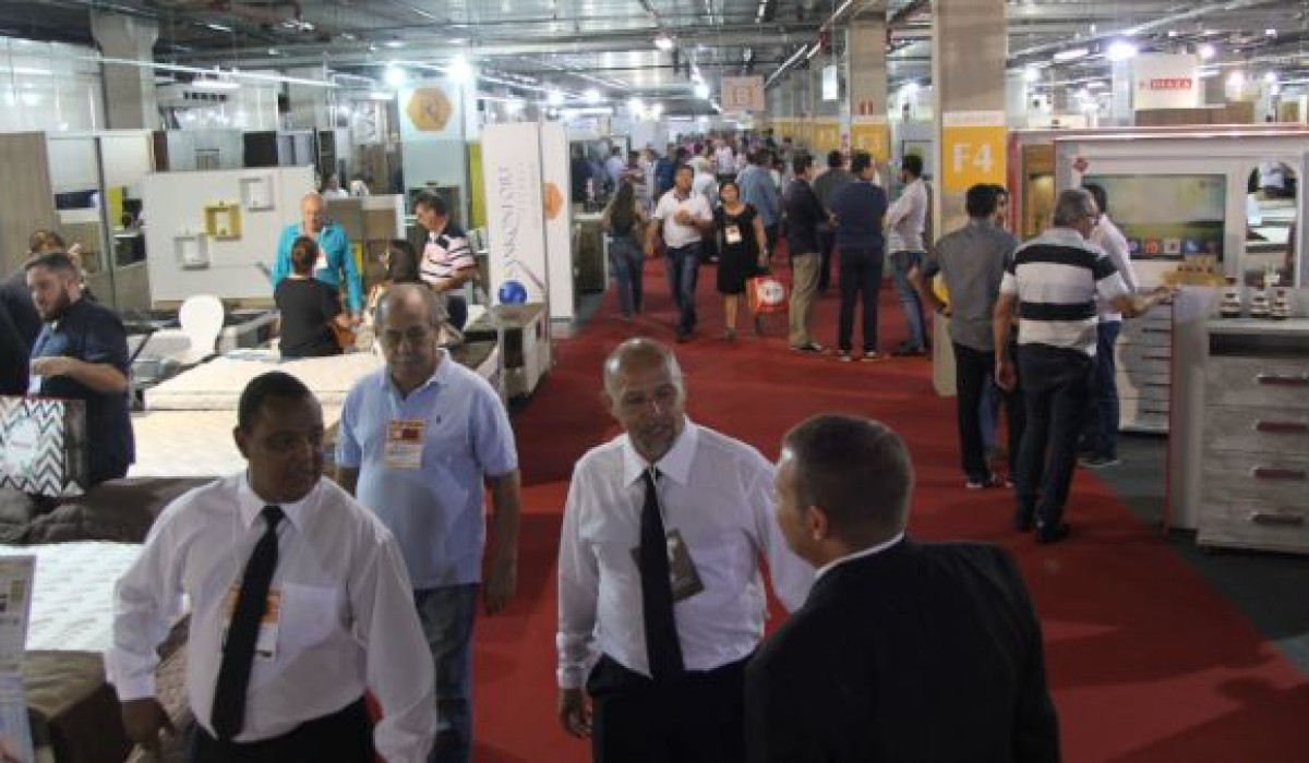 MOVINTER promove aquecimento no setor moveleiro em junho