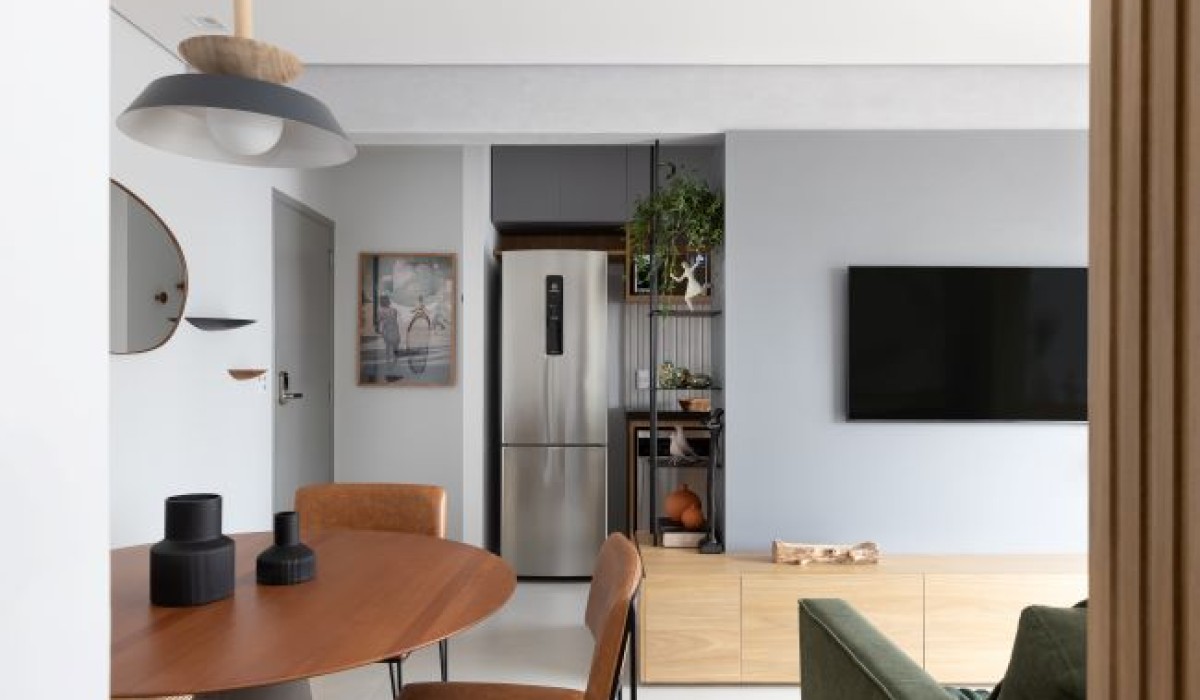 Studio Monfré projeta apartamento de 53m² em Pinheiros, São Paulo, com estilo Japandi