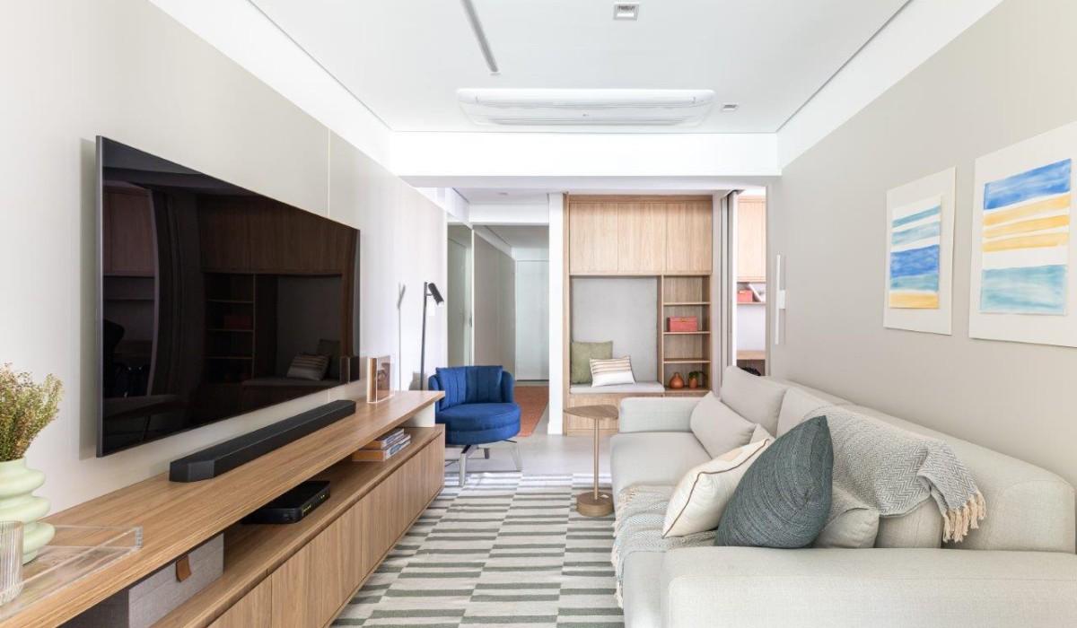 Apartamento assinado pelo Estúdio Bena alinha estilo e funcionalidade