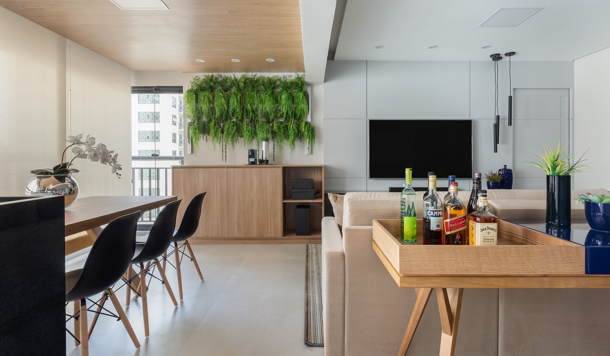 Integração e personalidade em projeto de apartamento jovem e descontraído