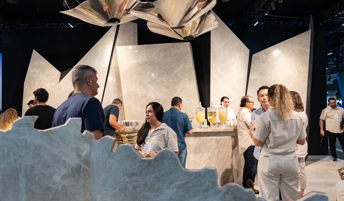 Granos, referência em rochas ornamentais do Norte e Nordeste, marca presença nos maiores eventos do setor