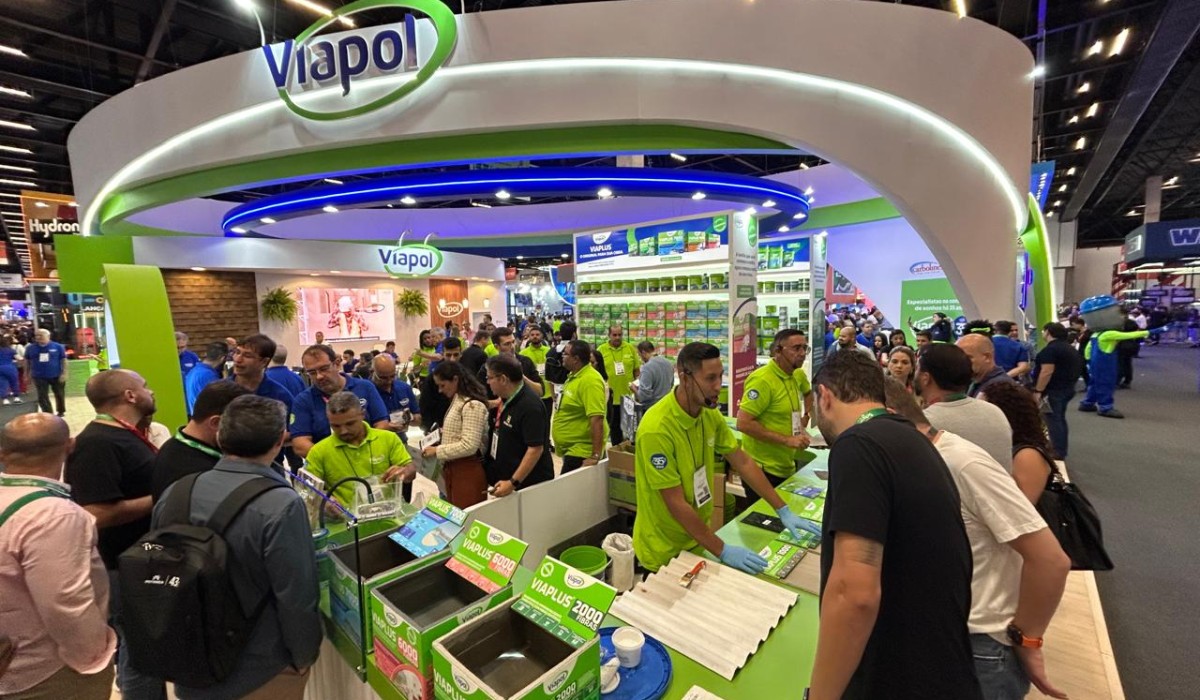 Viapol destaca inovação e sustentabilidade na FEICON 2025 com Vedalage Ultra 10 indicado ao Prêmio Selo Inovação