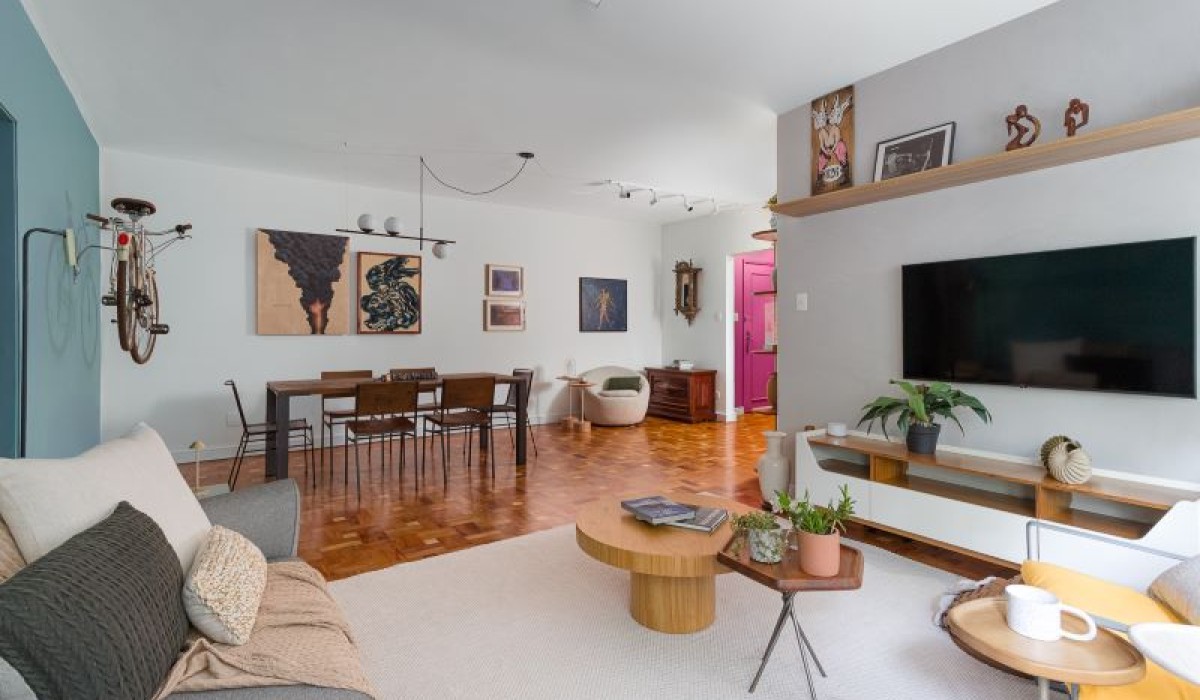 Apartamento em Higienópolis ganha atmosfera leve e afetiva com projeto da Julia Otaga Interiores