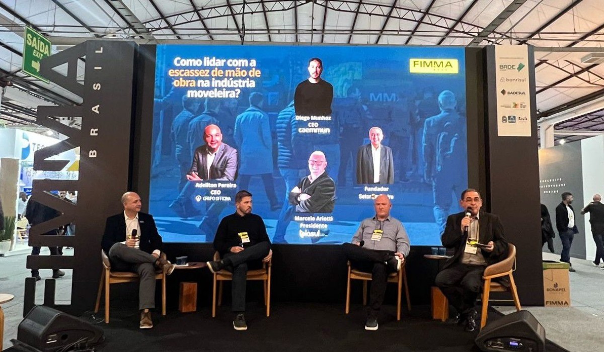 Grupo OFFICINA debate escassez de mão de obra na Fimma Brasil 2025 e reforça iniciativas formativas
