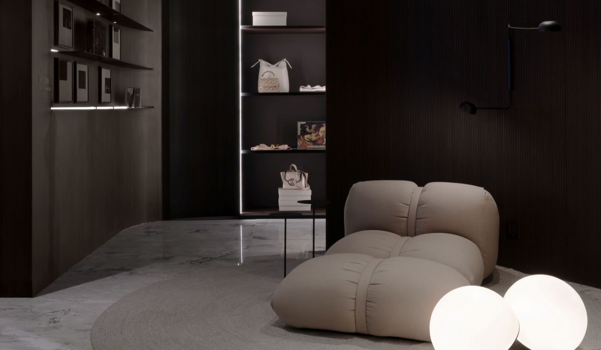 Combinando marcenaria de alto padrão e tecnologia de ponta, Dell Anno Belo Horizonte apresenta closet sensorial na CASACOR Minas Gerais