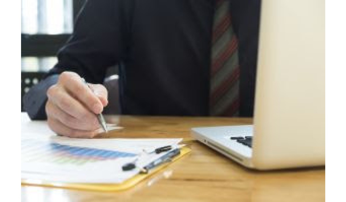 Empresas terão que decidir em setembro se ficam no Simples em 2027 e escolha pode afetar lucro