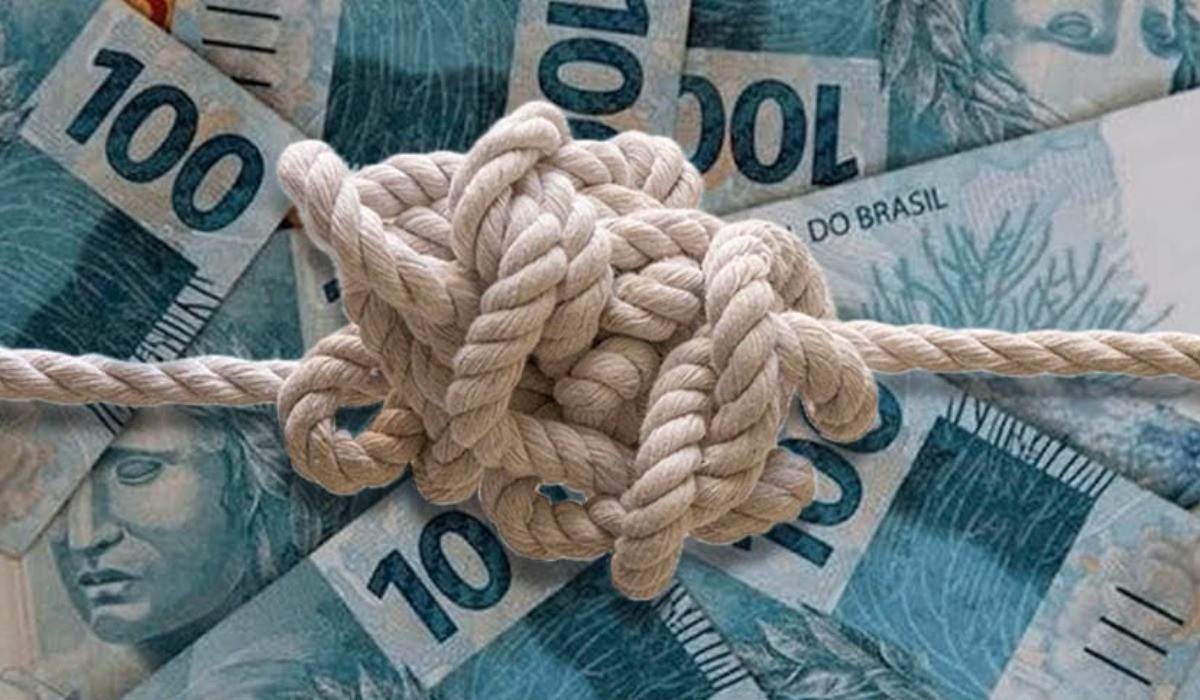 Reforma tributária: prazo para escolha do Simples híbrido termina em 30 de outubro; entenda o que muda para as empresas